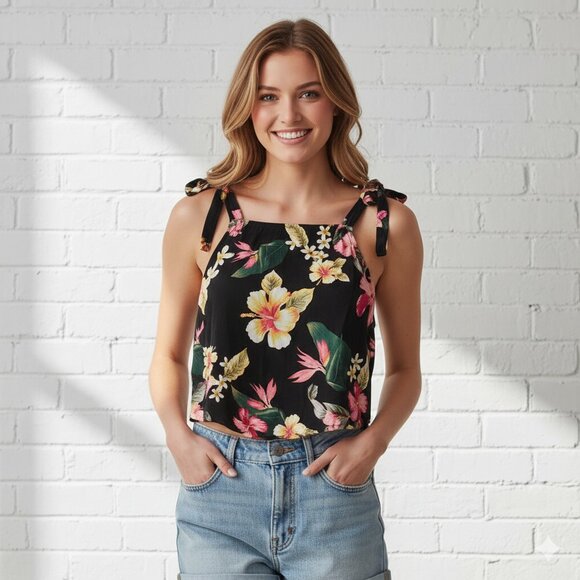 Forever 21 Floral Print Top Blouse Tie Shoulder Strap Cropped Black Size Medium - Picture 1 of 16